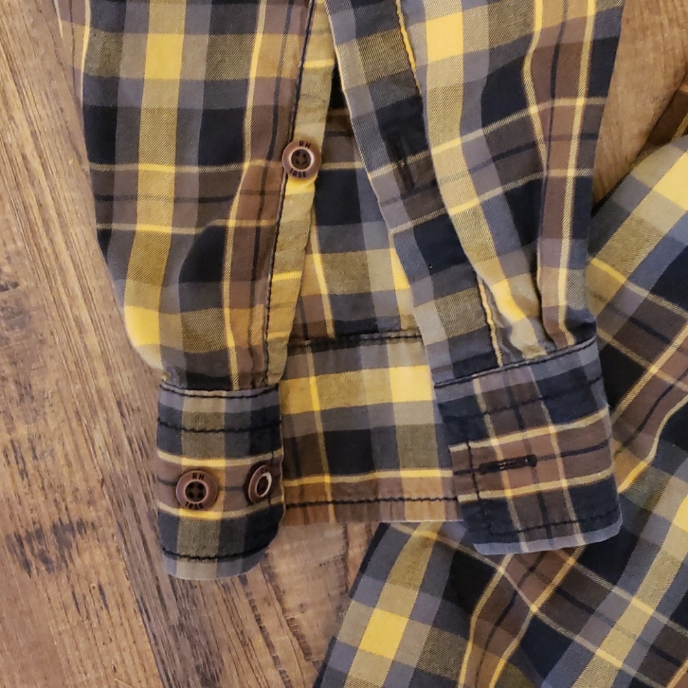 Mens button down - Picture 2 of 4
